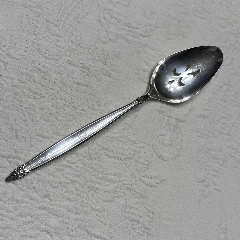 1965 GARLAND 1847 Rogers Bros IS Slotted Serving Spoon Silver Plate Flatware